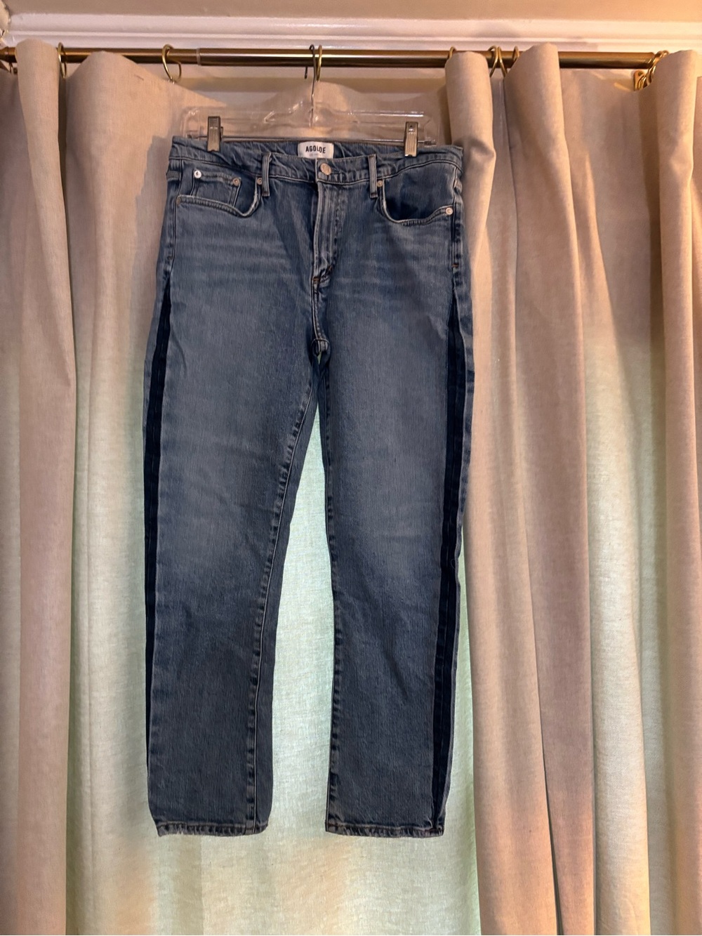 Agolde Straight-Leg Jeans in Light Blue Denim with Black Side Stripe